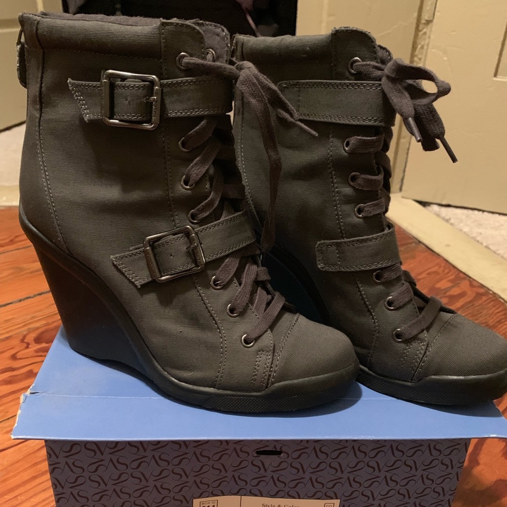 Ladies Booties